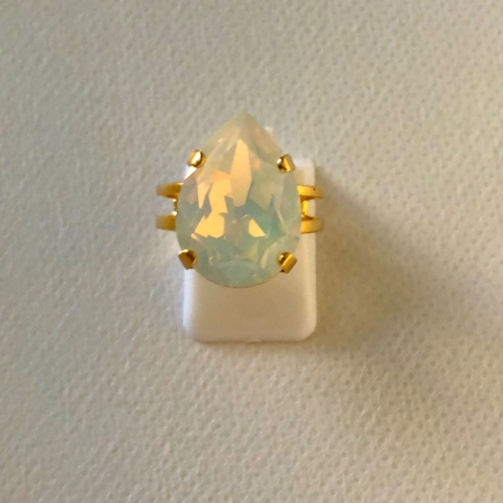 White Opal + Gold Pear Crystal Statement Ring - Picture 3 of 16